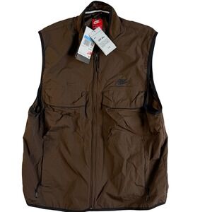 Nike Mens Vest Brown FZ0748-237 Lightweight Outdoor Utility Size M